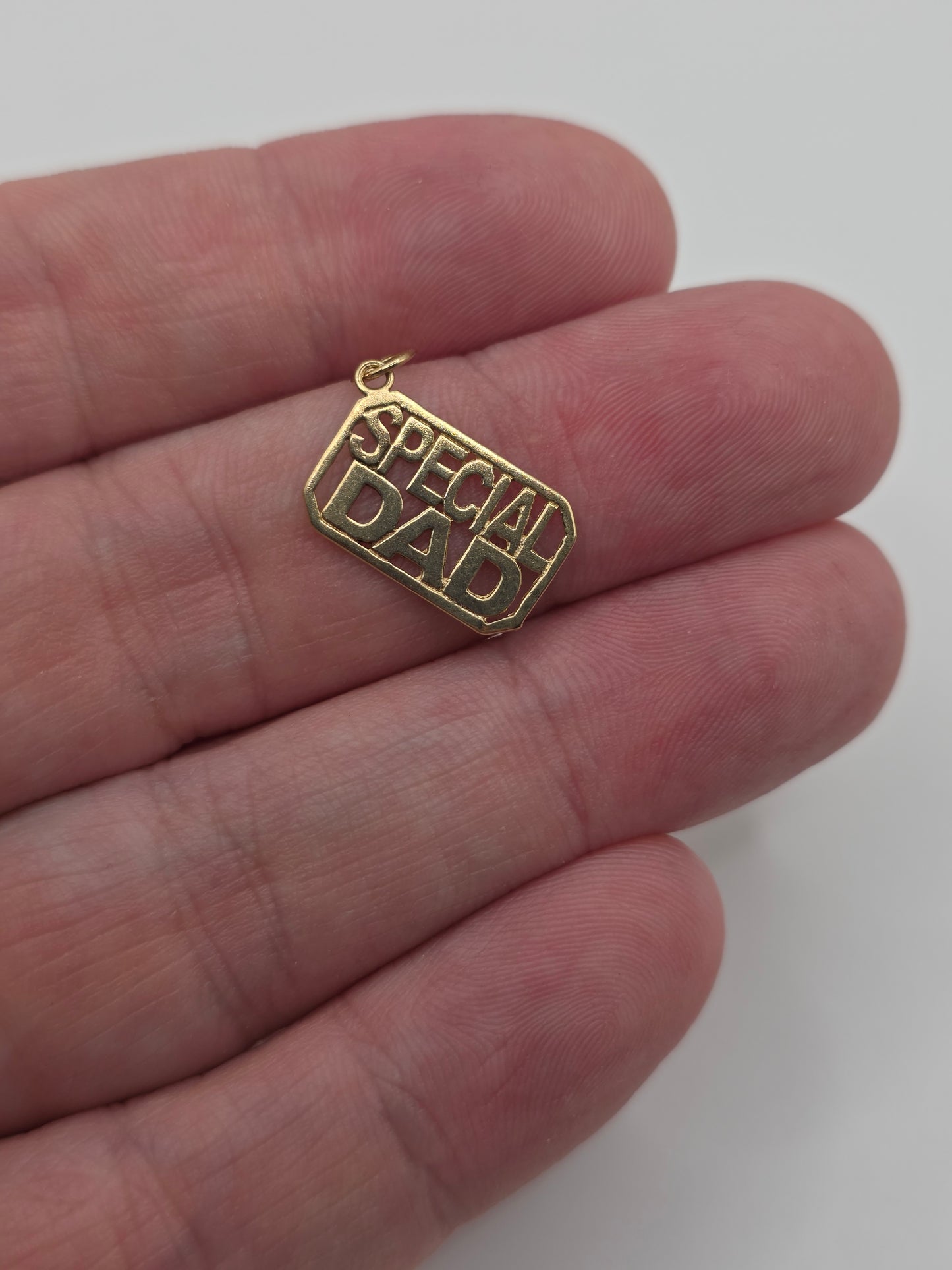 9ct gold special dad charm