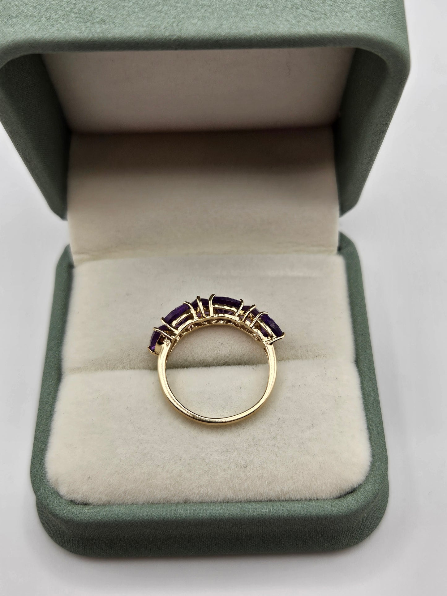 9ct gold amethyst ring