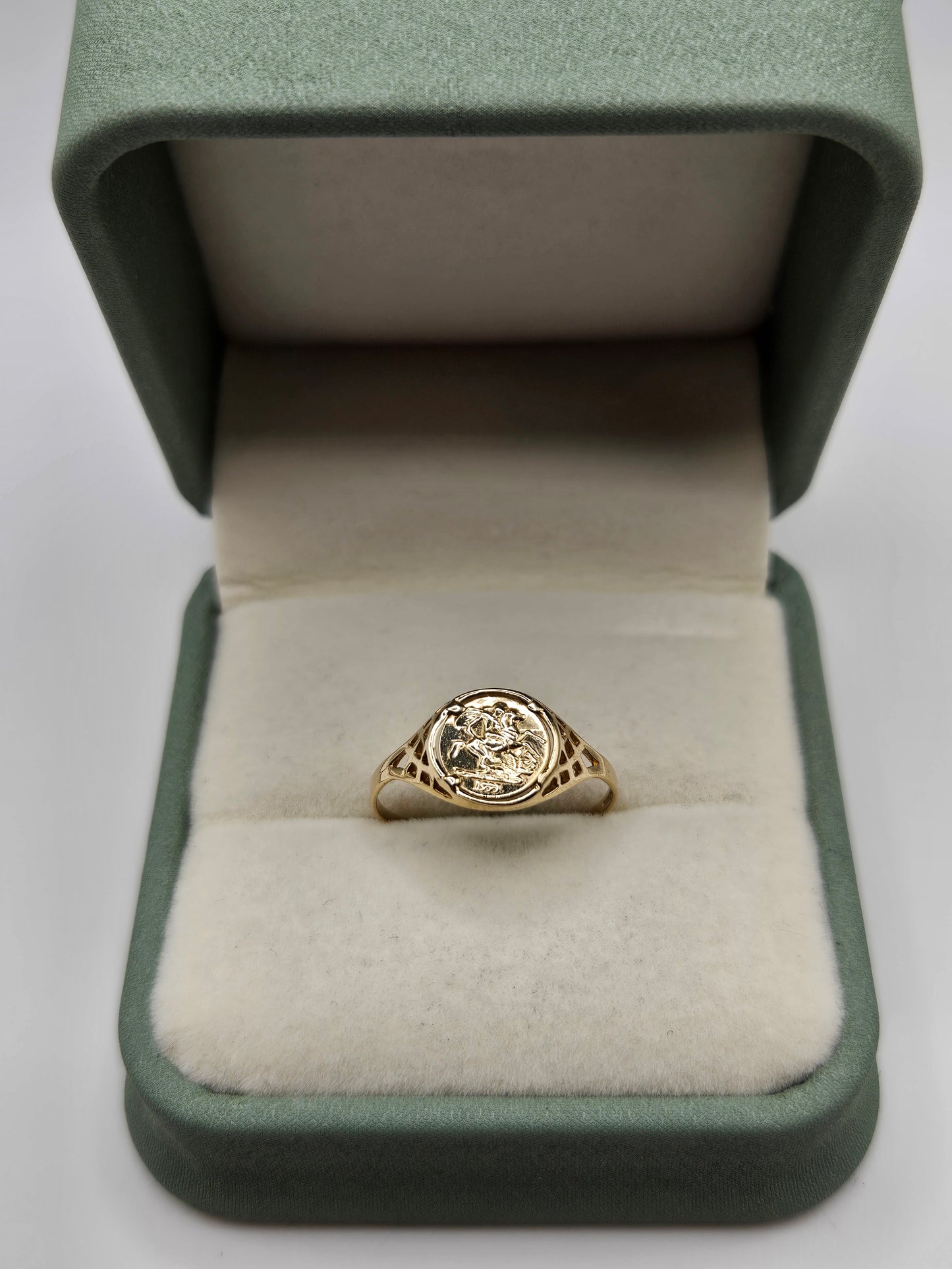 9ct gold st george ring