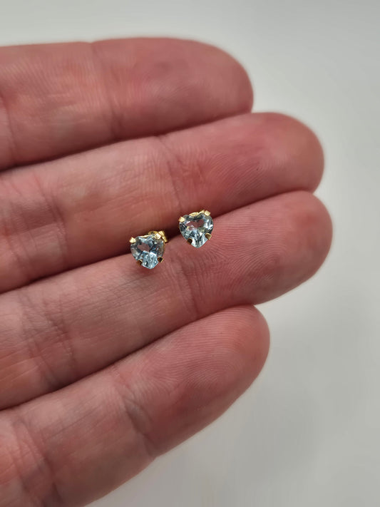 9ct gold topaz heart earrings