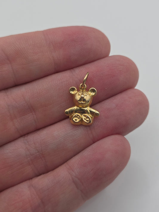 9ct gold bear charm
