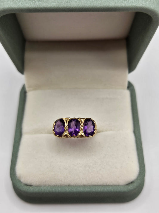 9ct gold amethyst ring