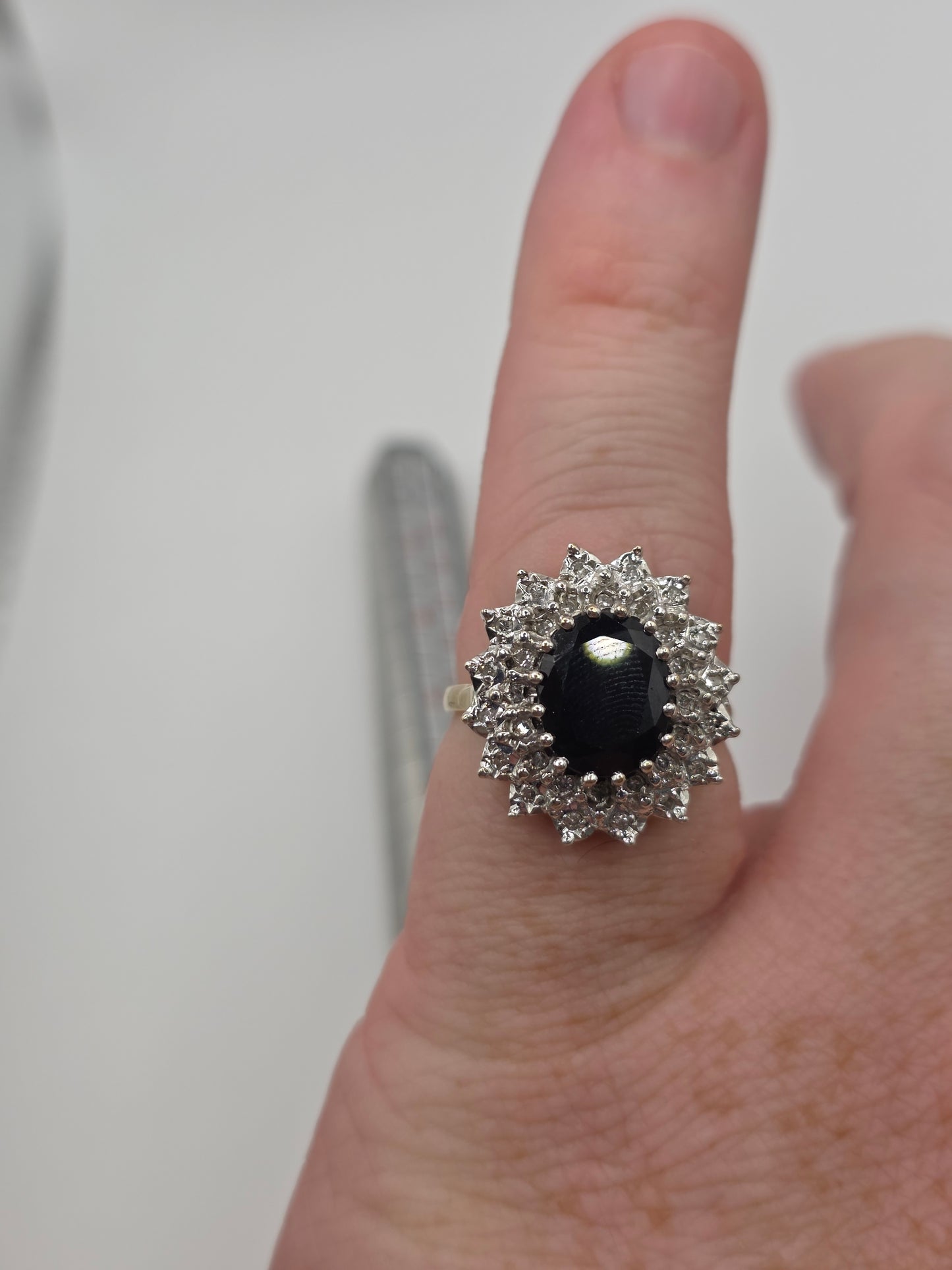 9ct gold sapphire and diamond ring