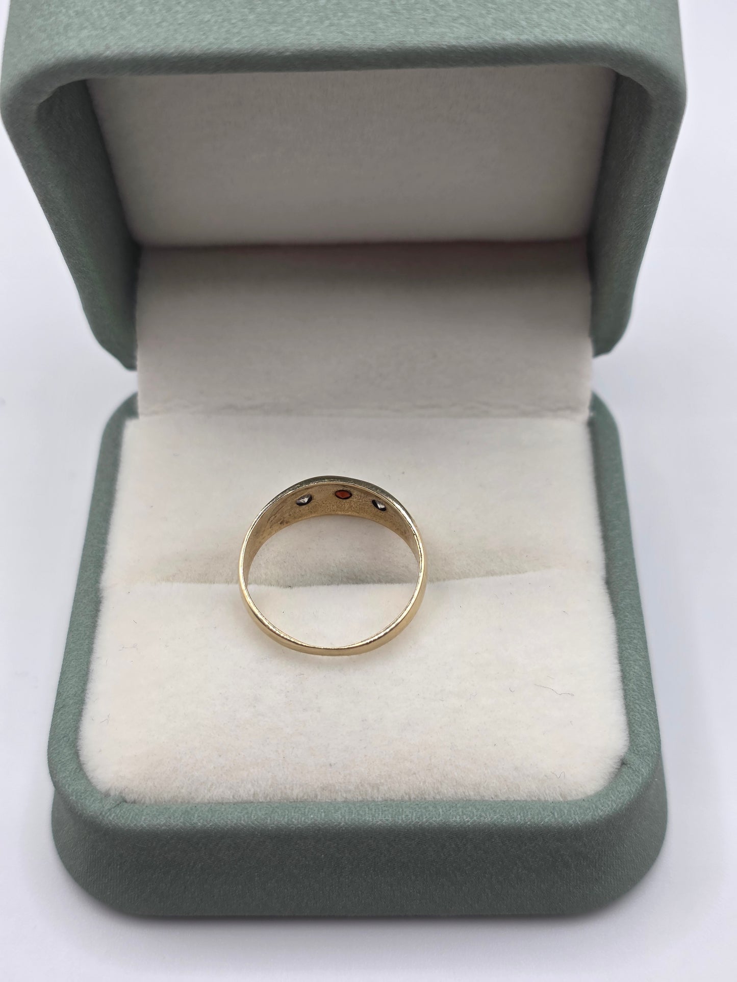 9ct gold garnet and cz gypsy ring