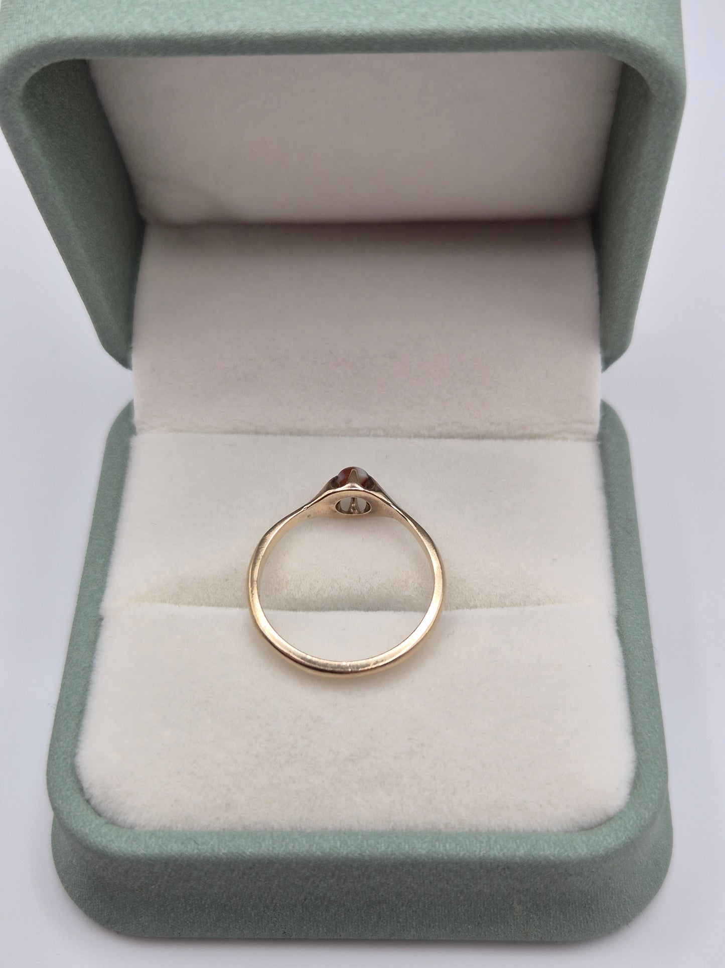 9ct gold gemstone ring