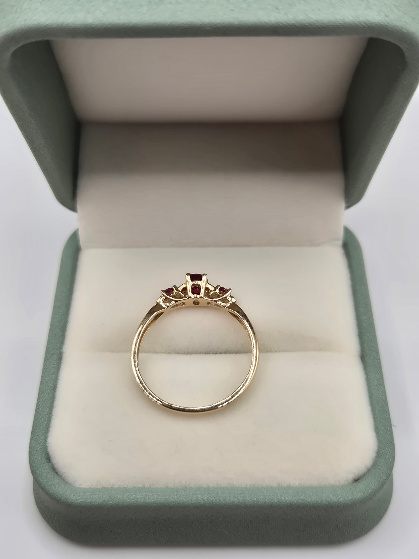 9ct gold ruby and diamond ring