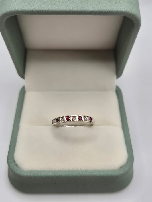 9ct white gold ruby and diamond ring