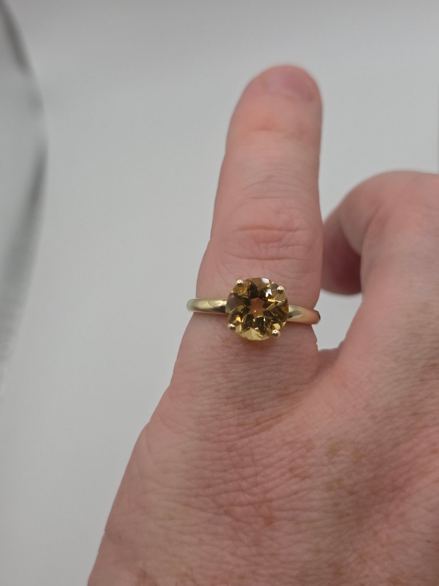 9ct gold citrine ring