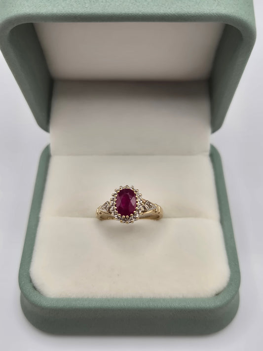 9ct gold ruby and diamond ring