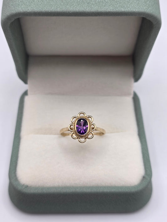 9ct gold amethyst ring