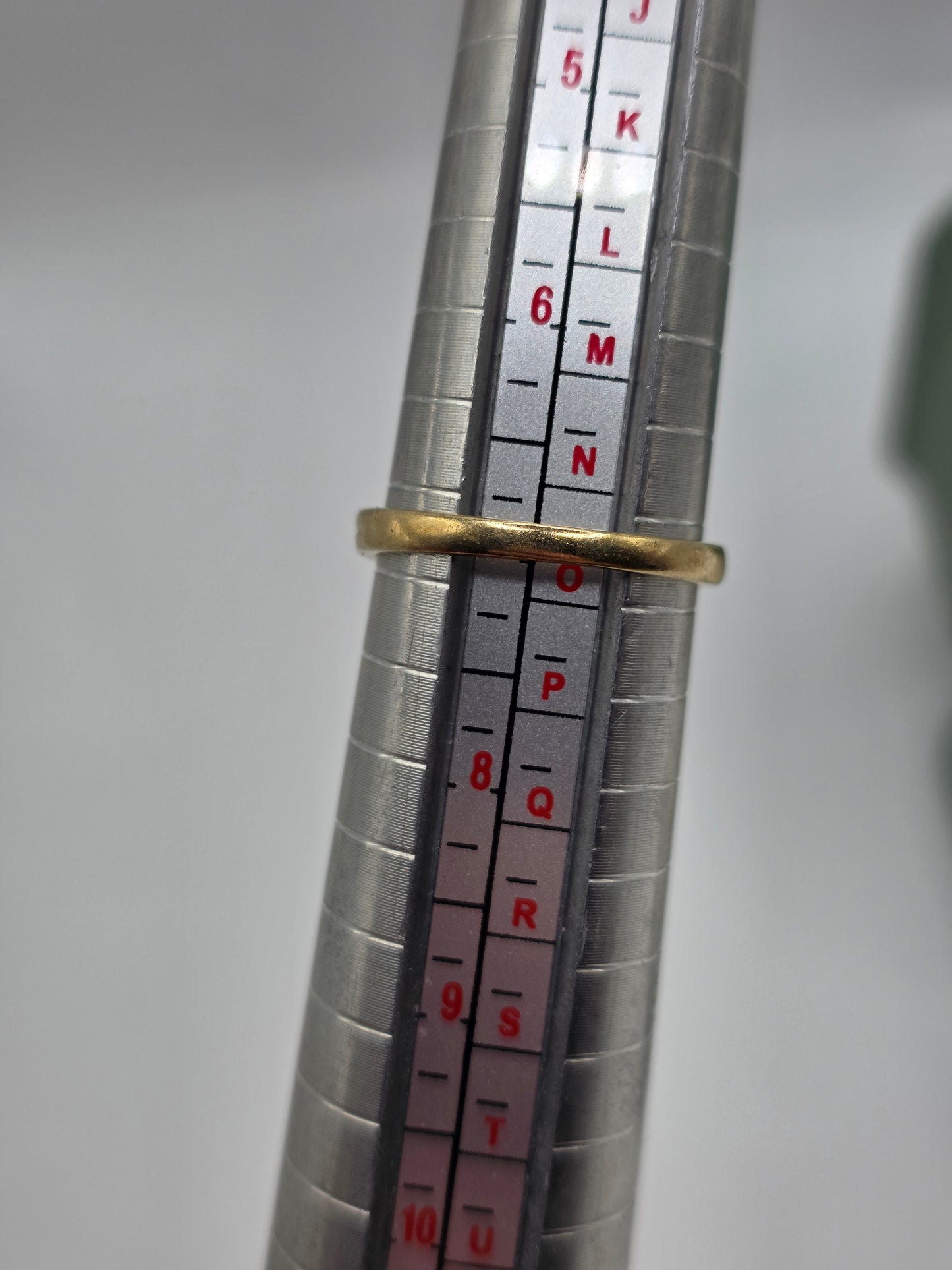 9ct gold tourmaline and diamond ring