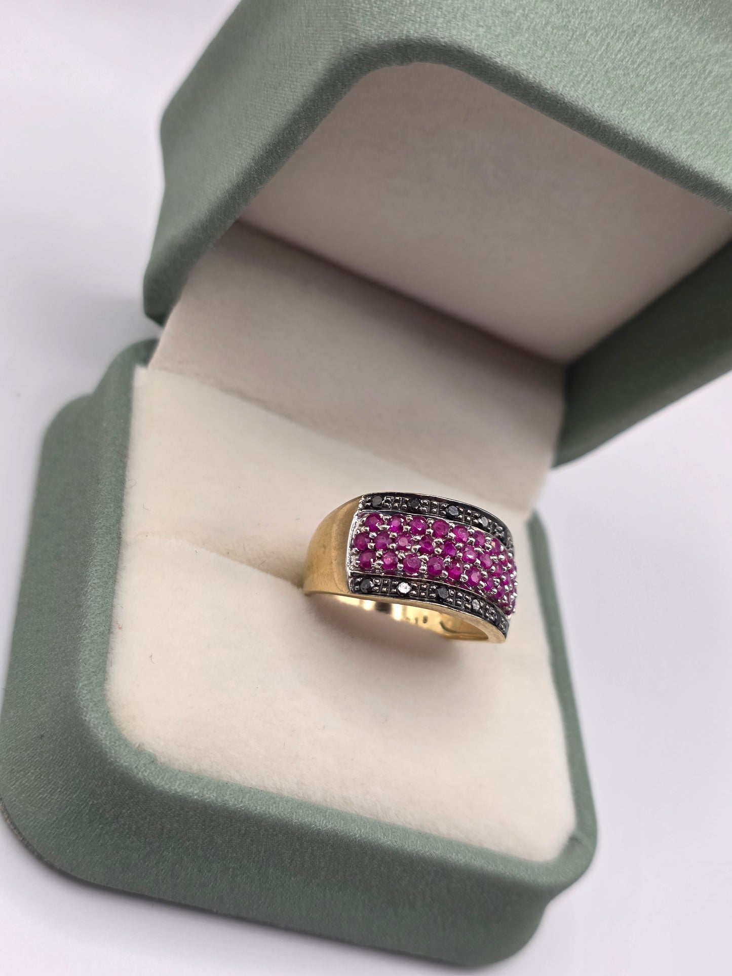 9ct gold ruby and diamond ring