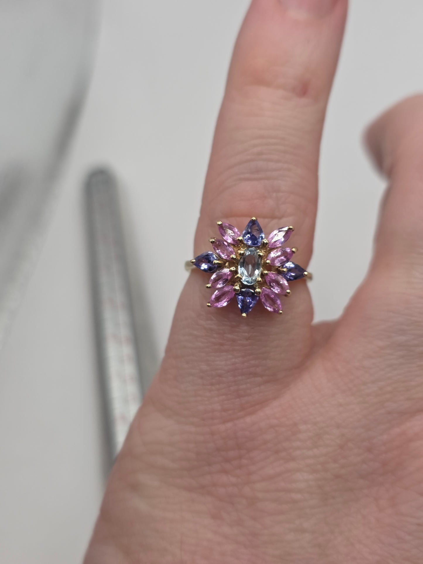 9ct gold aquamarine and sapphire cluster ring