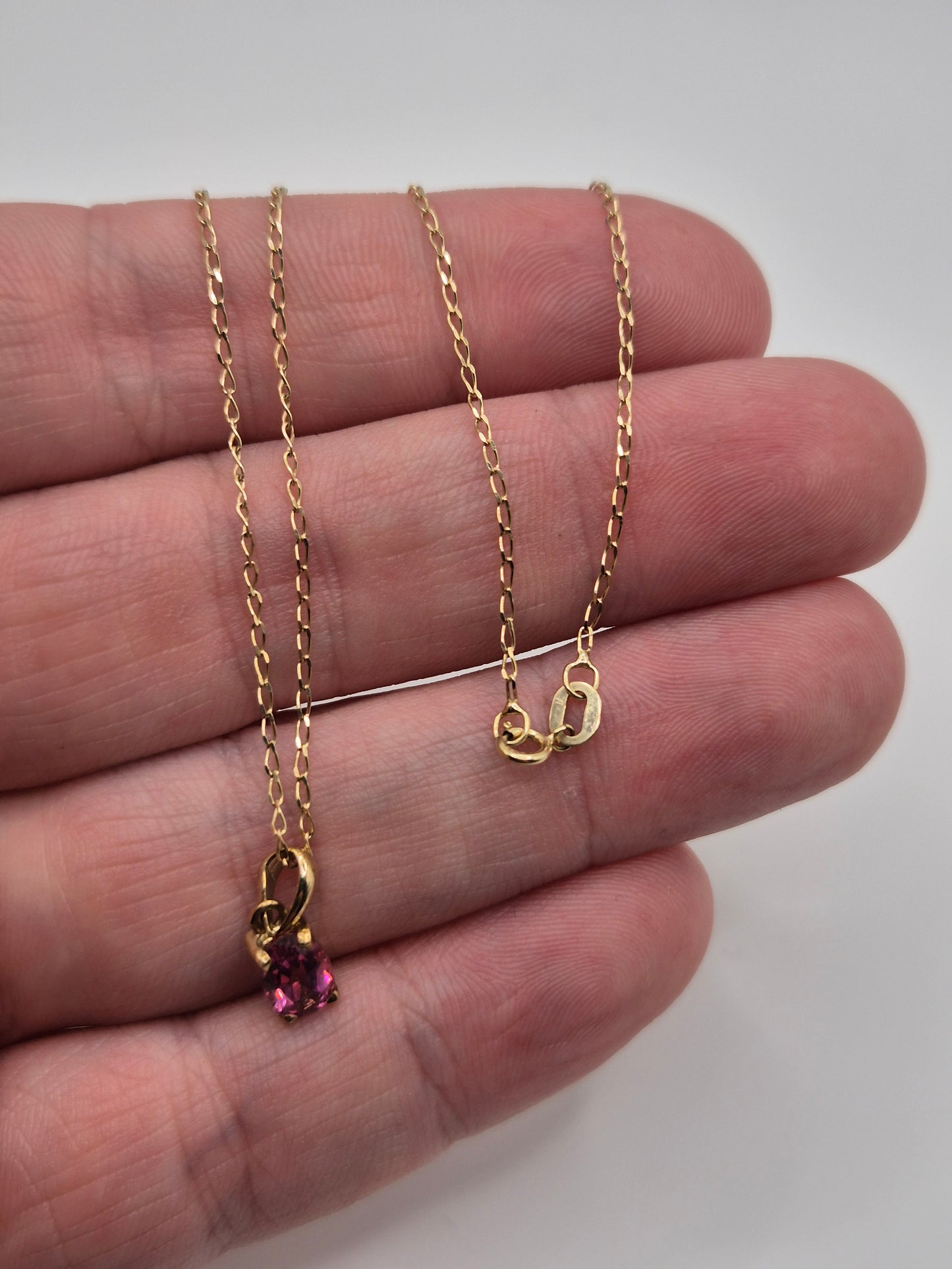 9ct gold tourmaline necklace