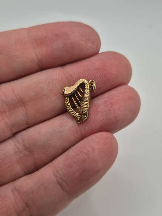 9ct gold harp charm