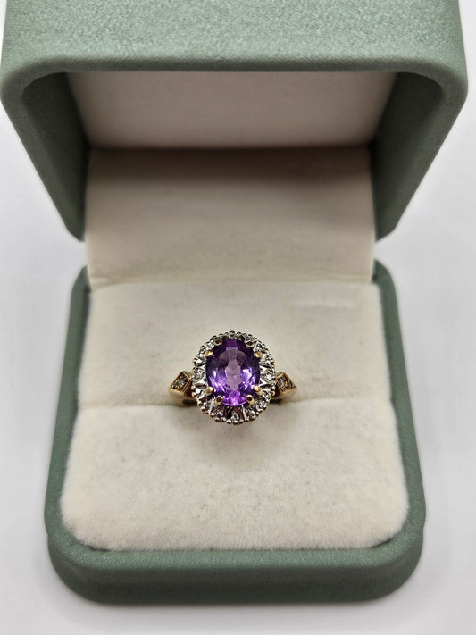 9ct gold amethyst and diamond ring