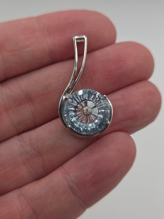 Glen lehrer 9ct white gold topaz and diamond pendant