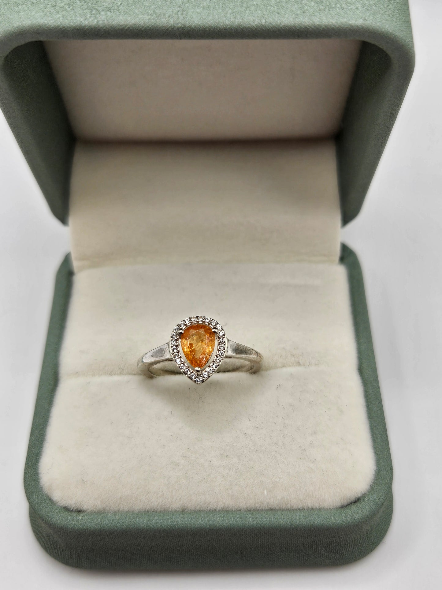 Silver citrine ring