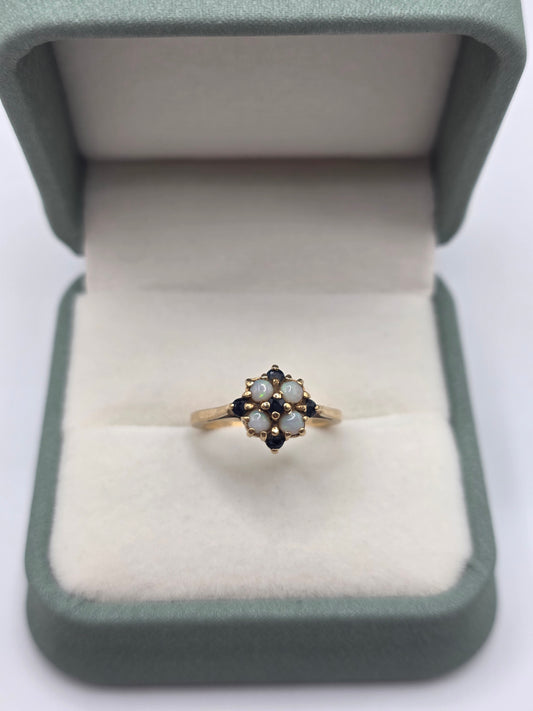 9ct gold opal and sapphire ring