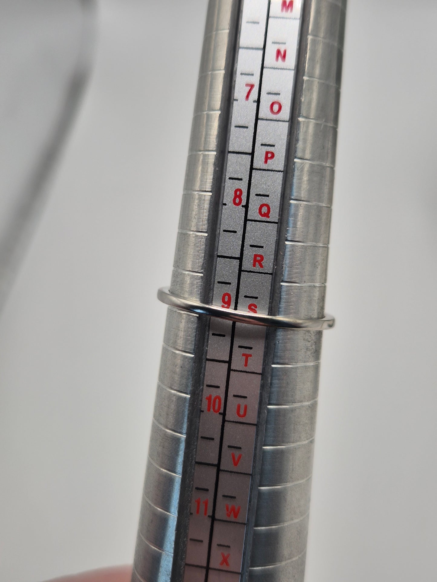 9ct white gold morganite ring