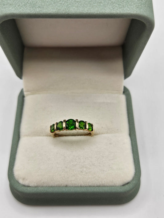 9ct gold diopside ring