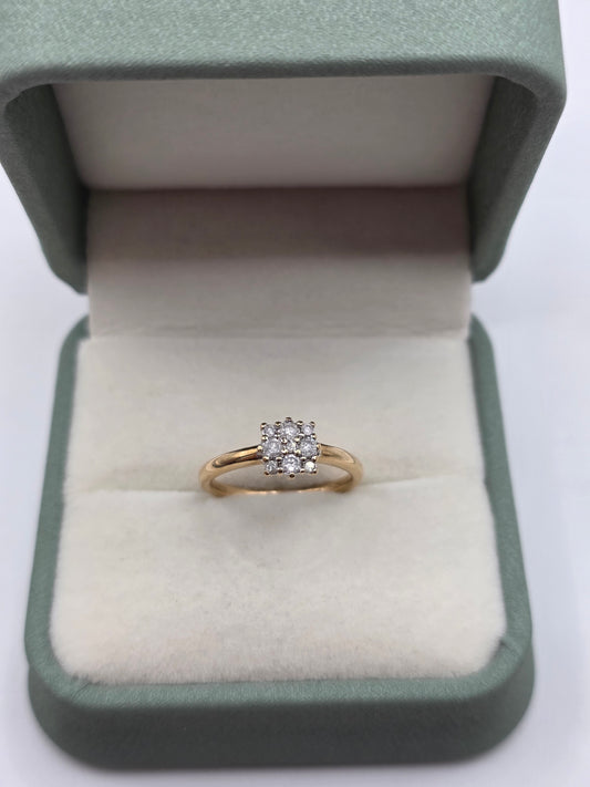 9ct gold diamond cluster ring