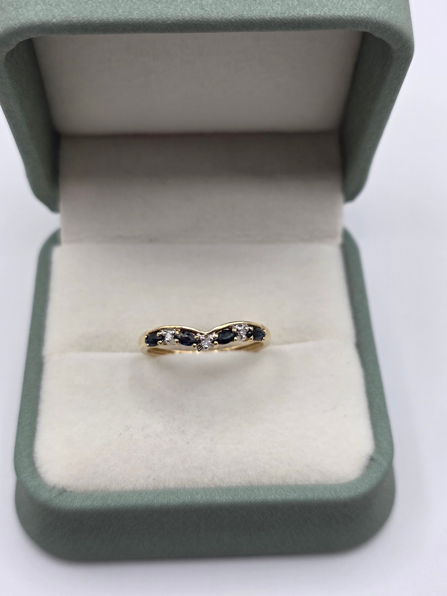 9ct gold sapphire and diamond wishbone ring