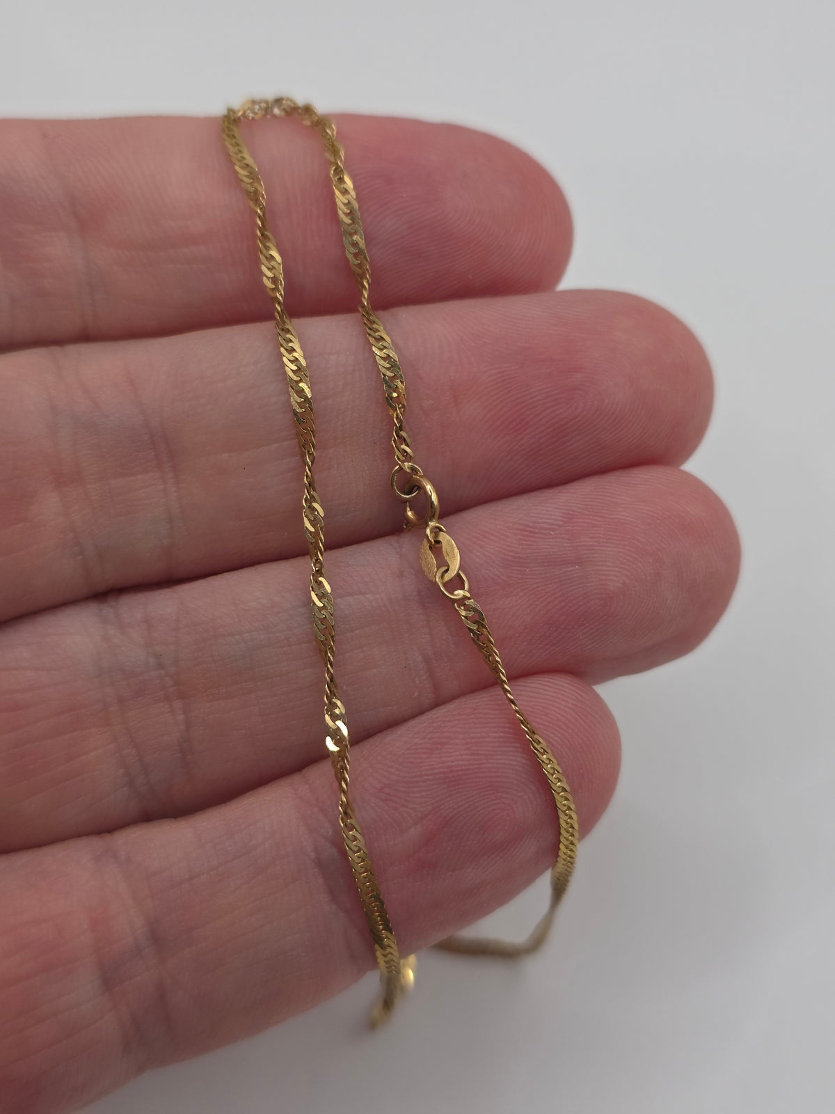9ct gold twist link bracelet