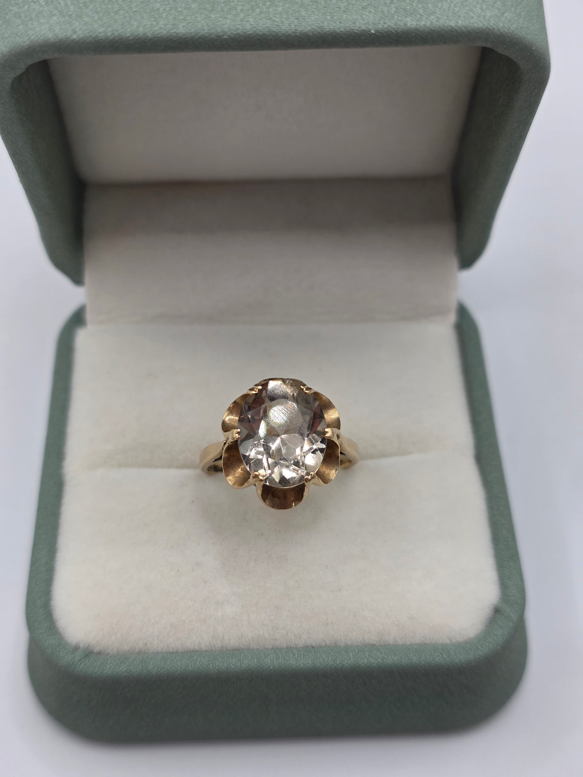 Vintage 9ct gold quartz ring