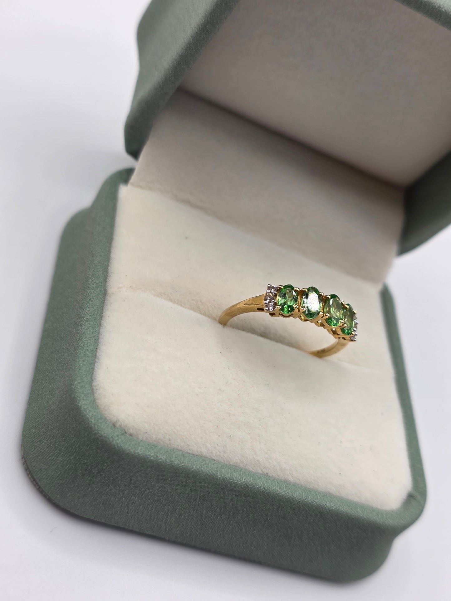 9ct gold tsavrite garnet and zircon ring