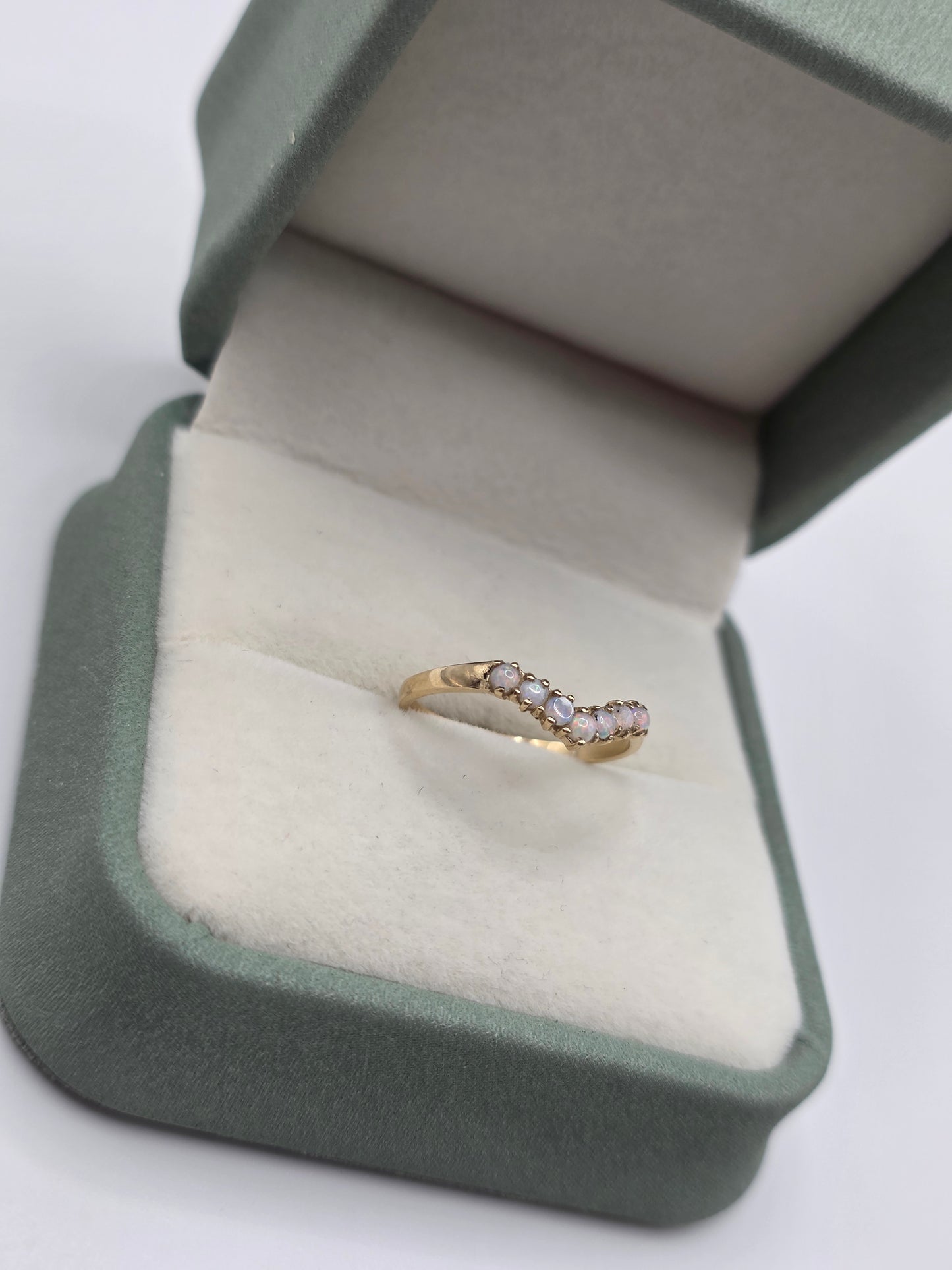9ct gold opal wishbone ring