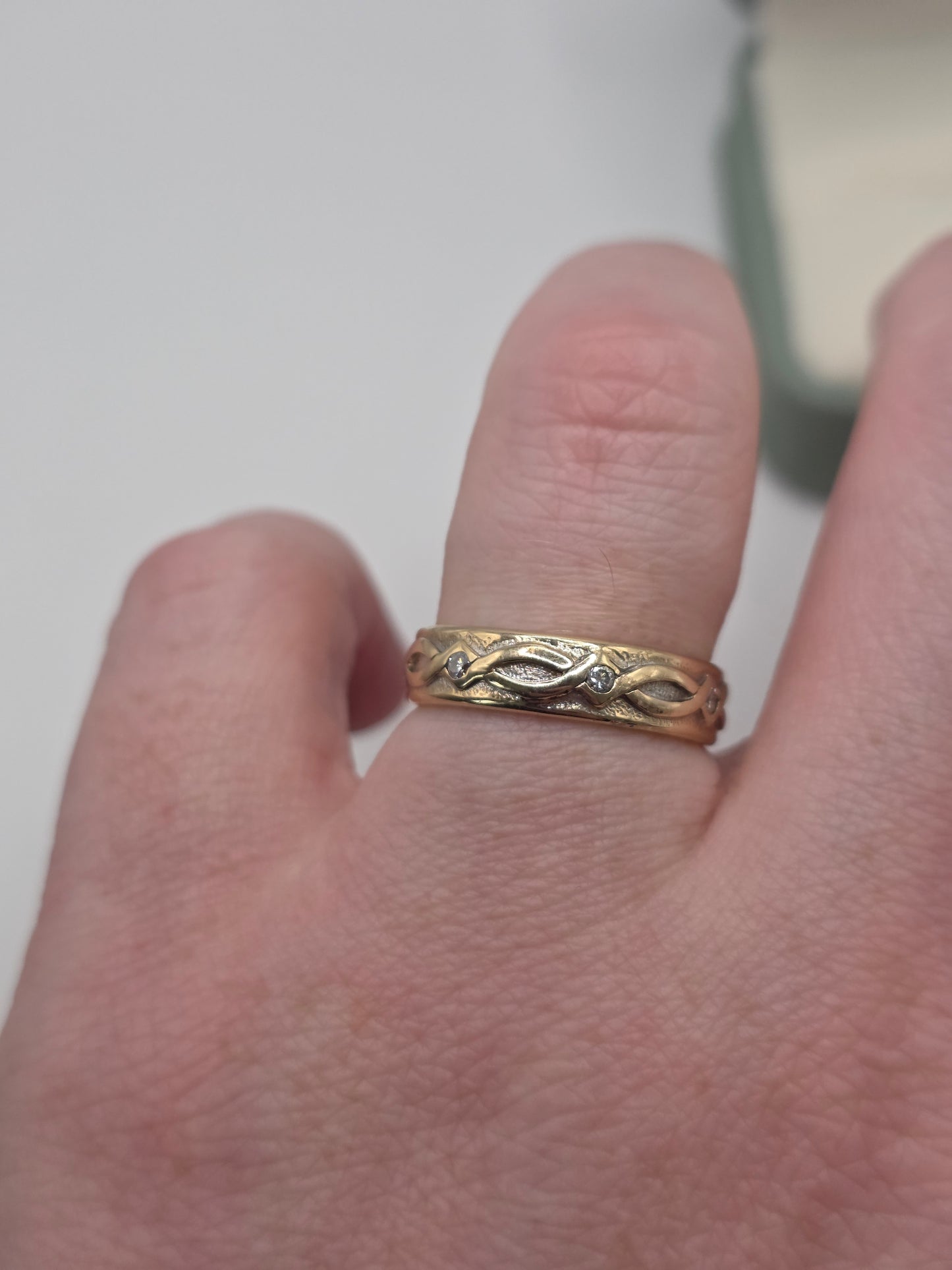 9ct gold diamond eternity ring