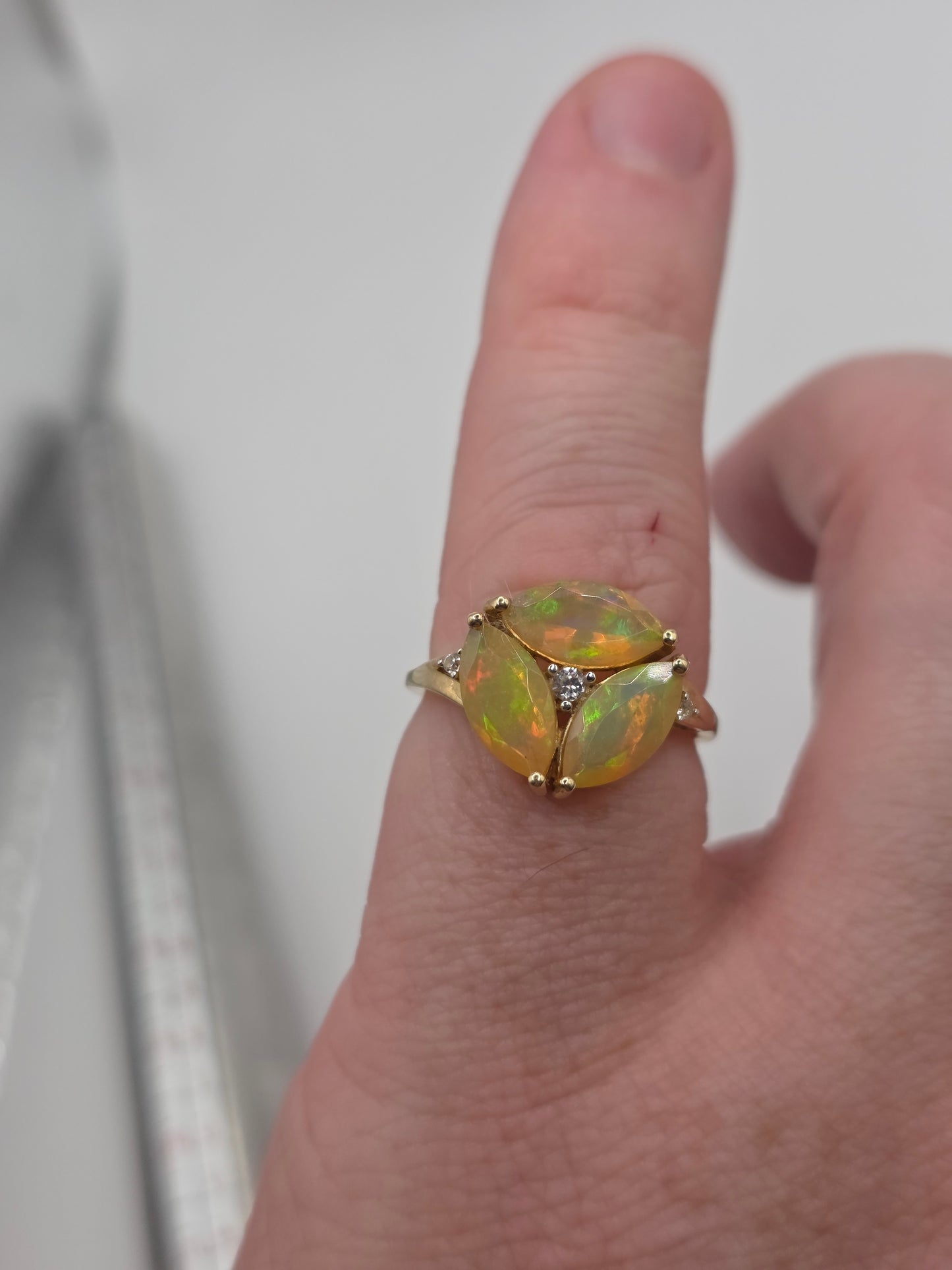 9ct gold opal and zircon ring