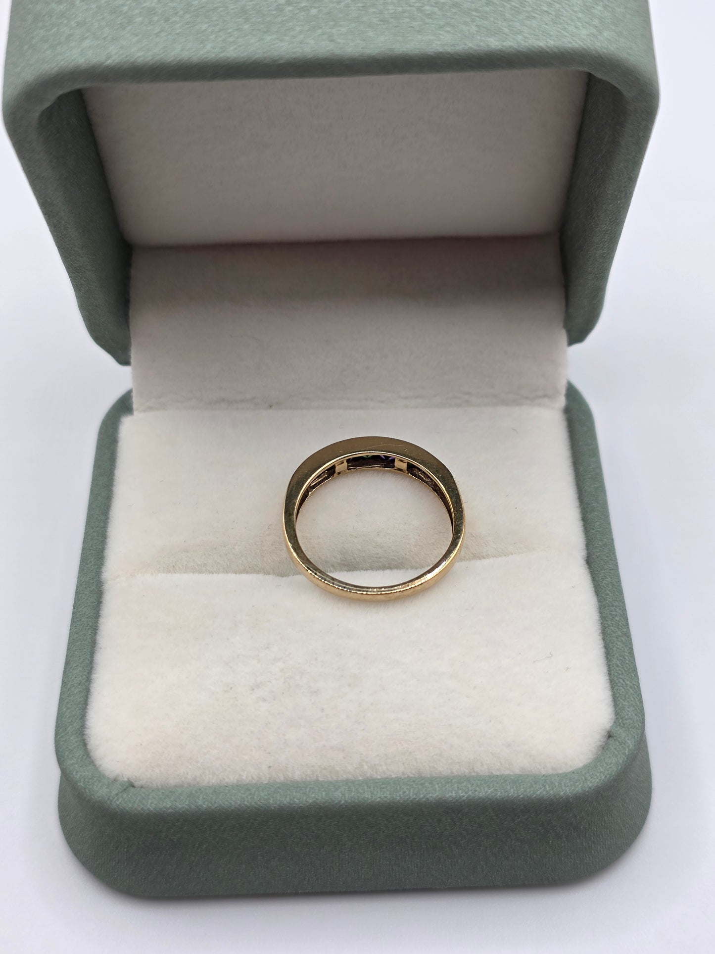 9ct gold amethyst and diopside ring