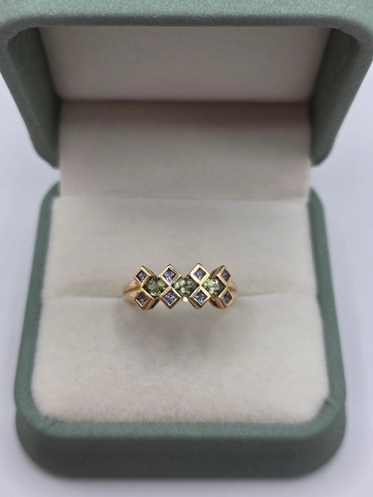 9ct gold fancy sapphire ring