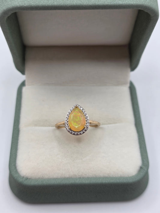 9ct gold opal and white zircon ring
