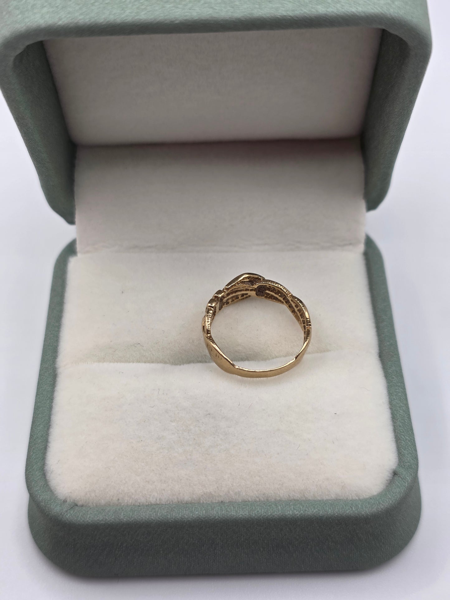 9ct gold buckle ring