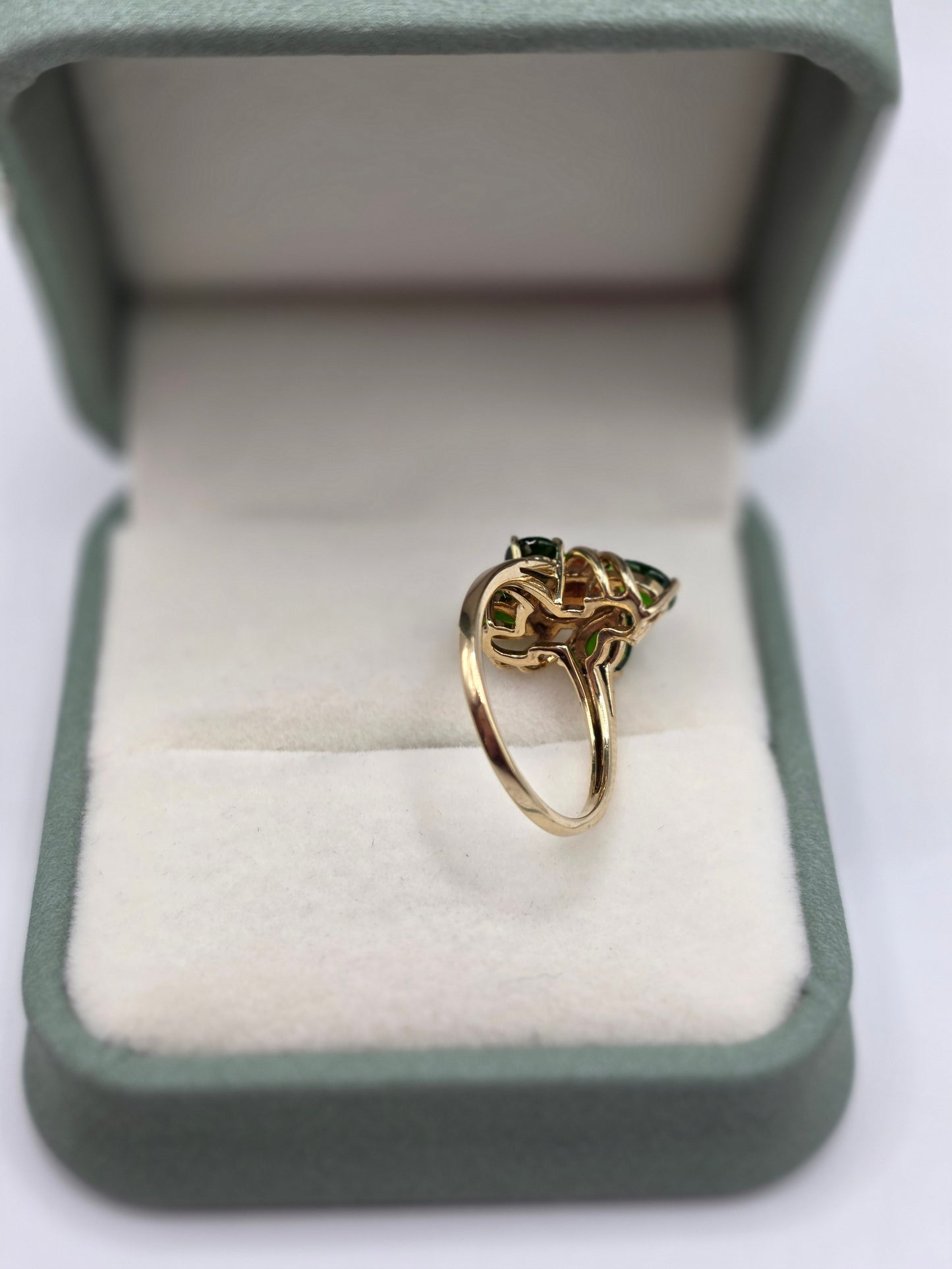 9ct gold citrine and diopside ring