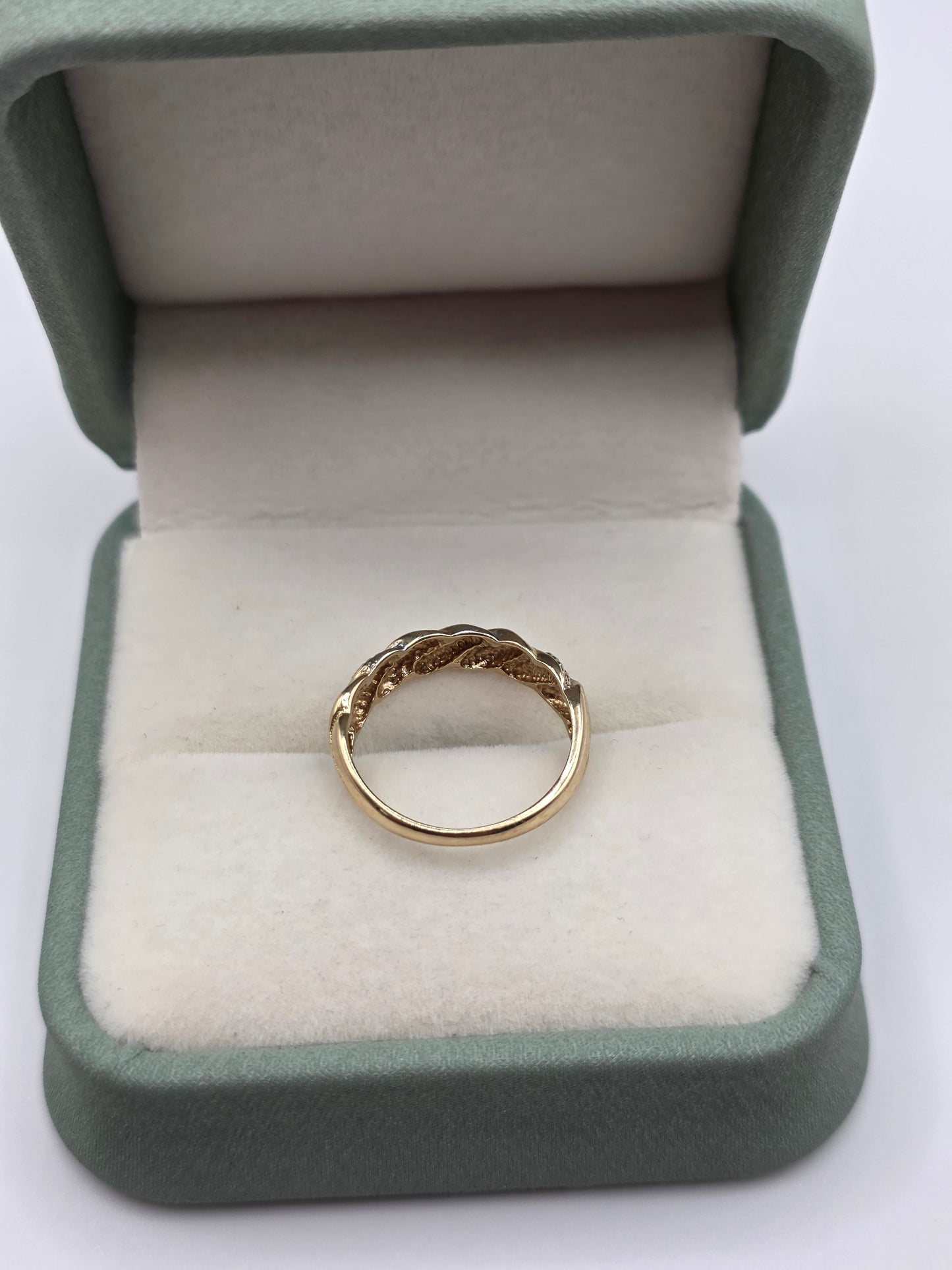 9ct gold diamond croissant ring