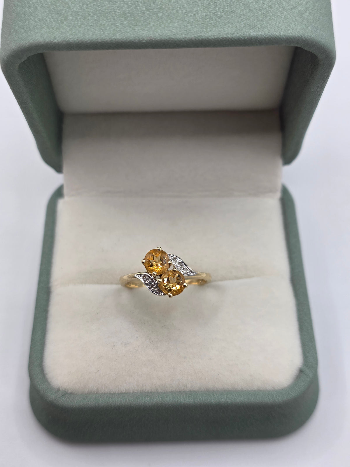 9ct gold citrine and diamond ring