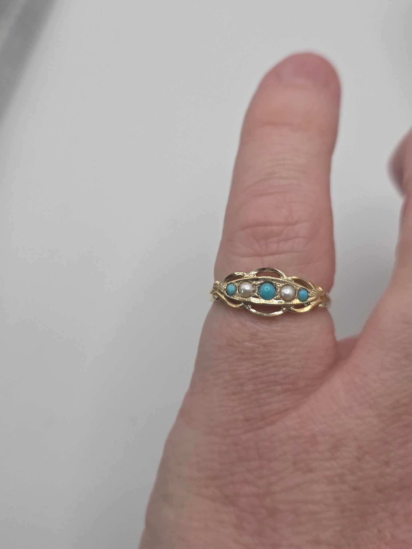 9ct gold turquoise and pearl ring