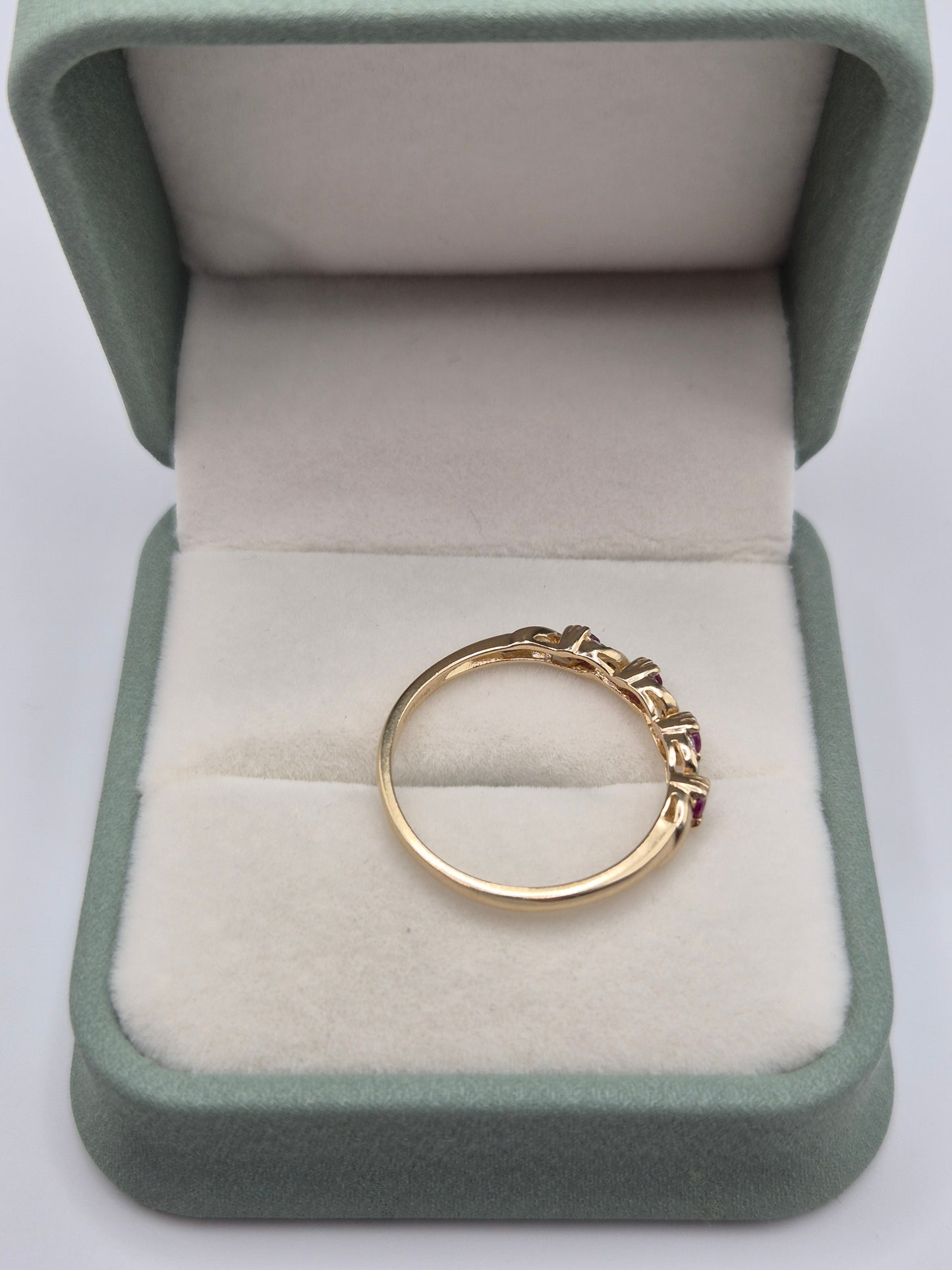 9ct gold ruby and diamond ring