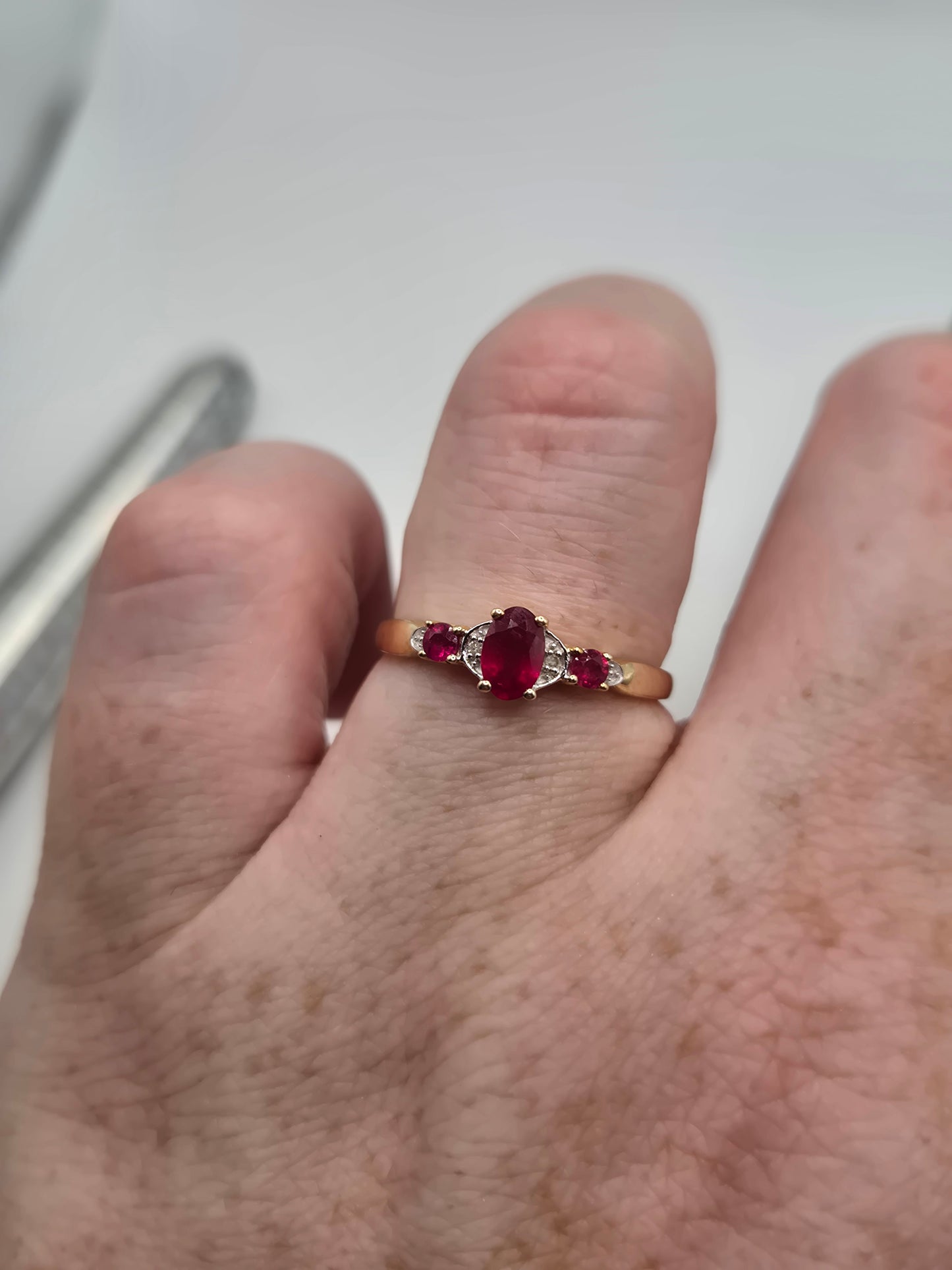 9ct gold ruby and diamond ring