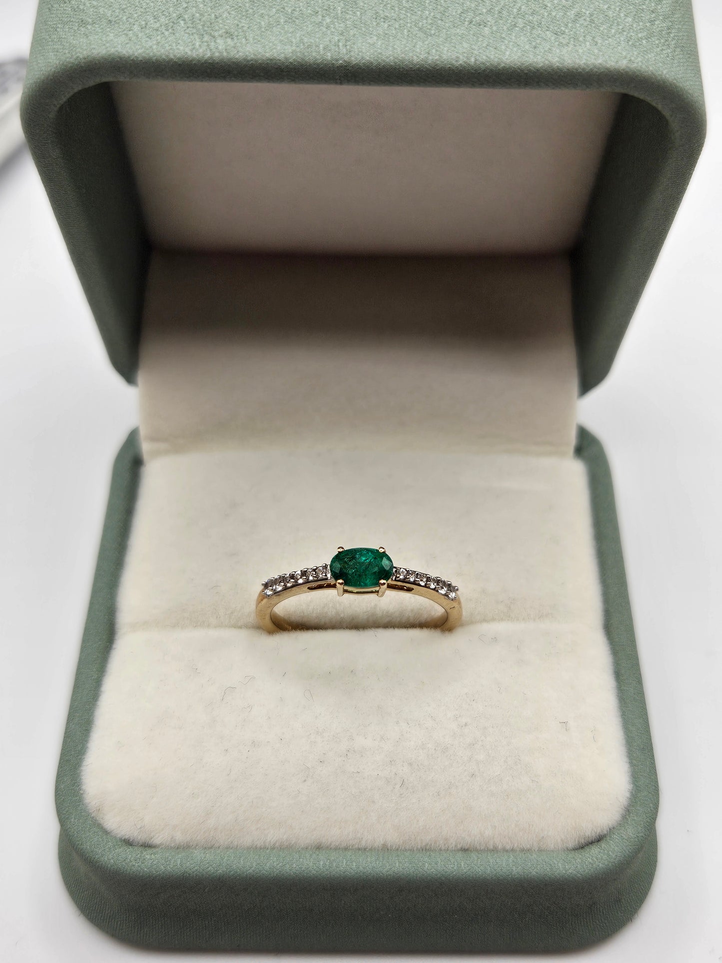 9ct gold emerald and zircon ring