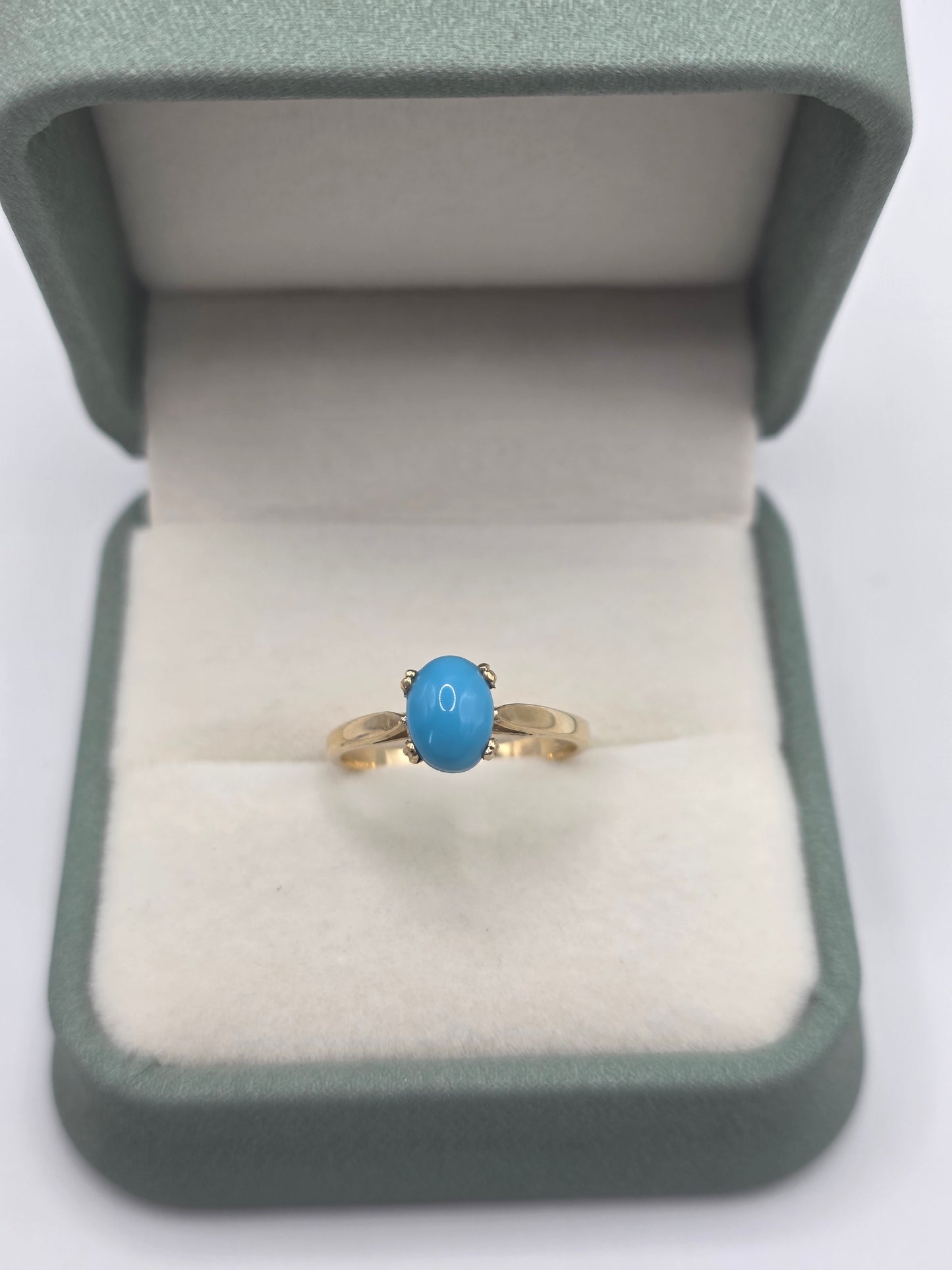 9ct gold turquoise ring