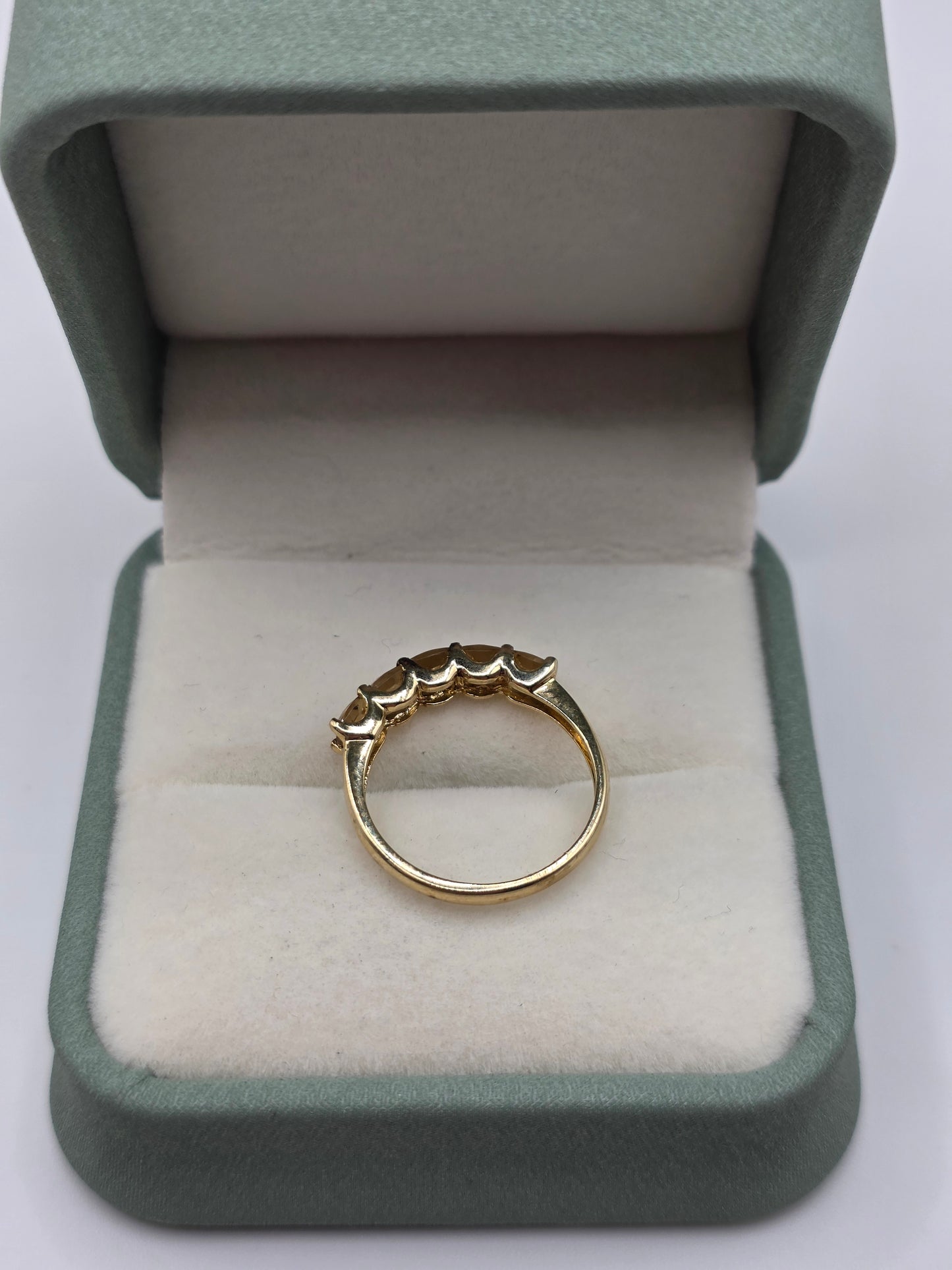 9ct gold citrine ring