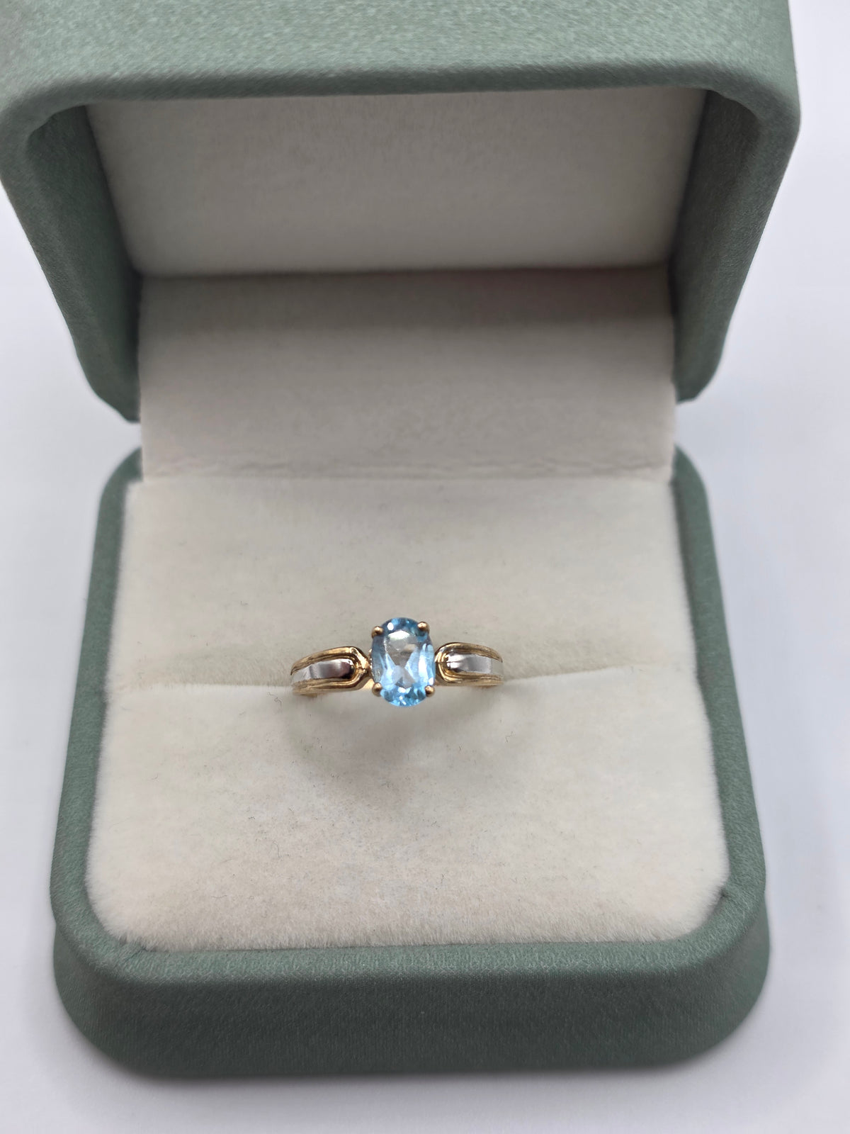 9ct two tone gold topaz ring