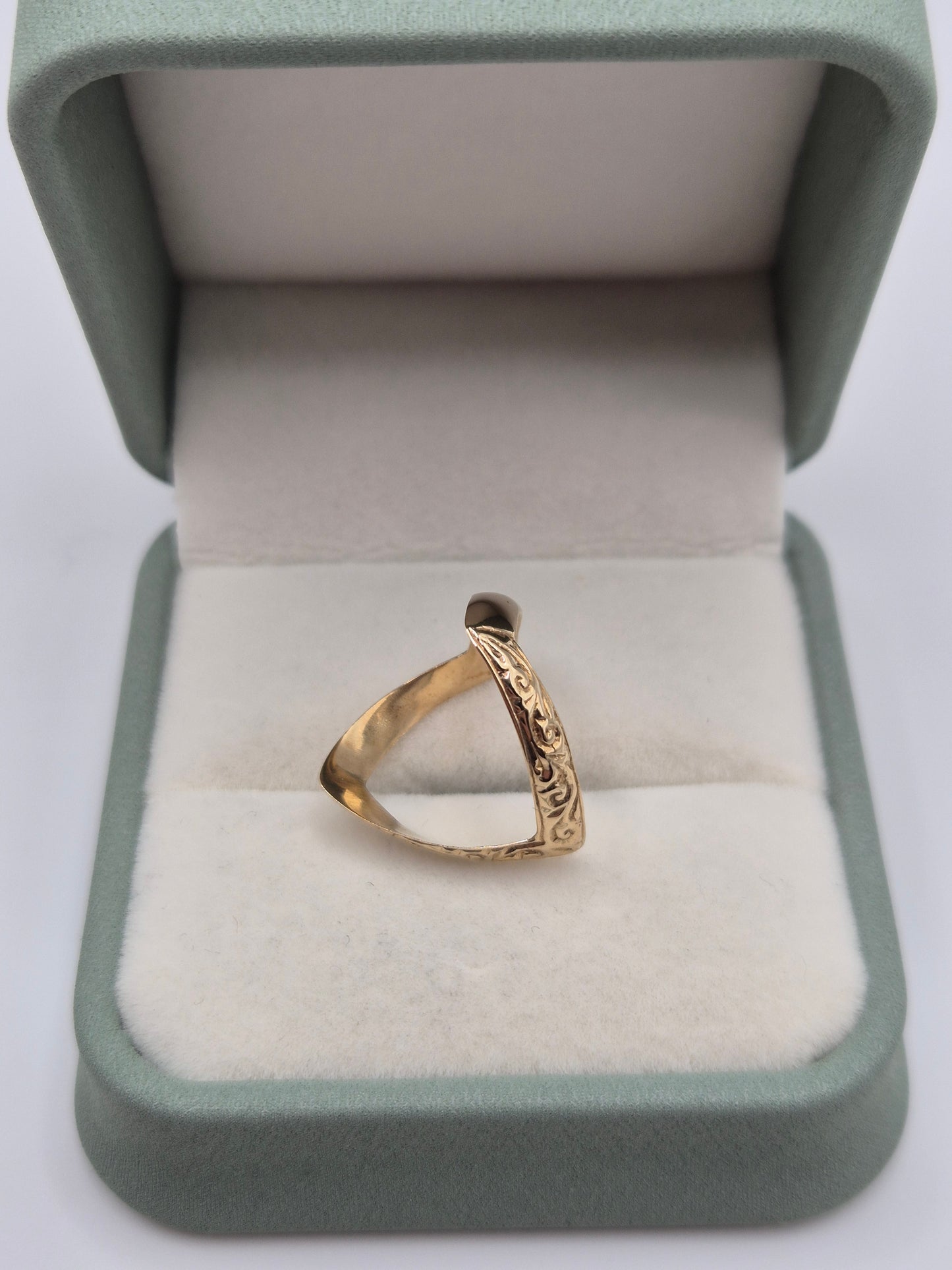 9ct gold double wishbone ring