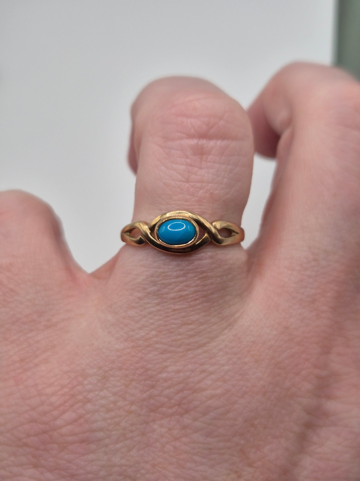 9ct gold turquoise ring