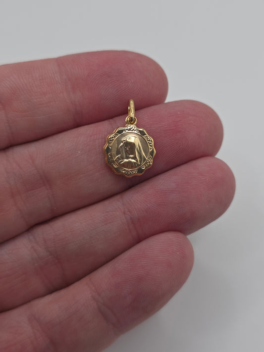 9ct gold st Mary charm